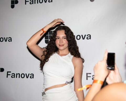 Fanova Image