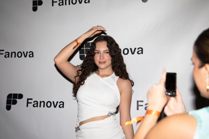 Fanova Image